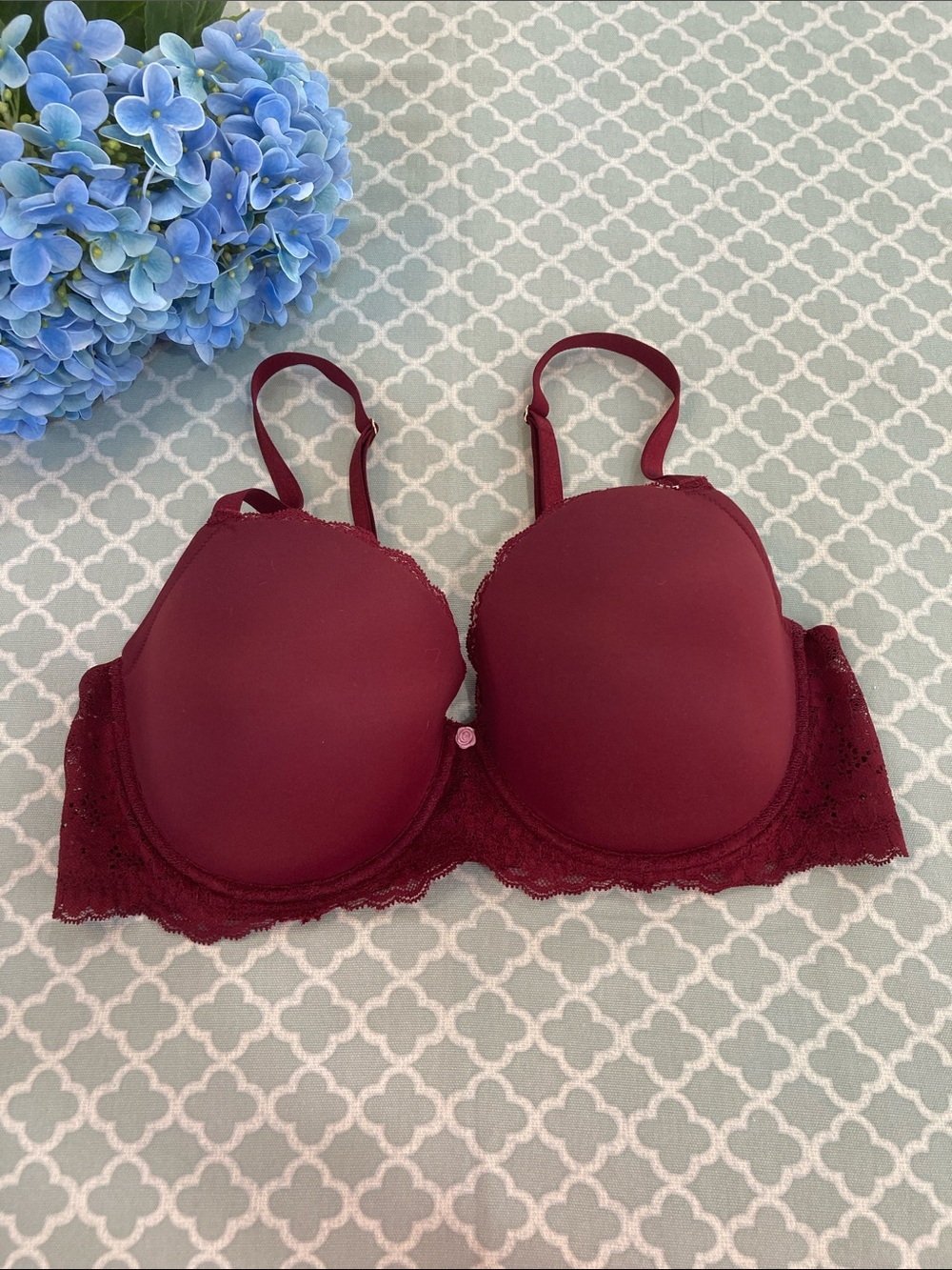 Victoria’s Secret Dream Angels Lined Demi Sangria 38D